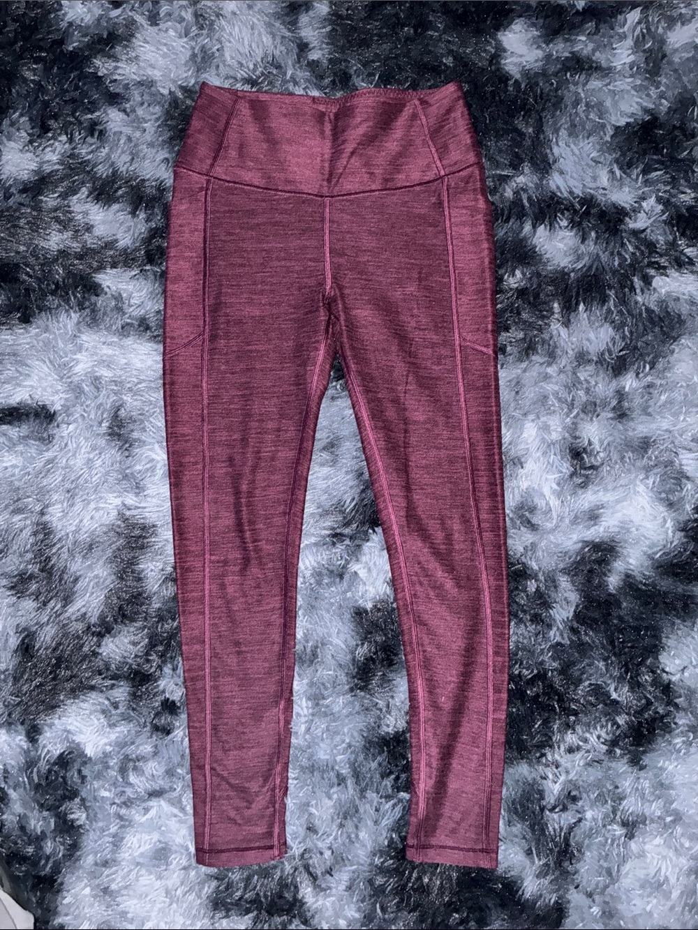 Victoria's Secret Maroon High-Rise Leggings warm purple side pockets sz small